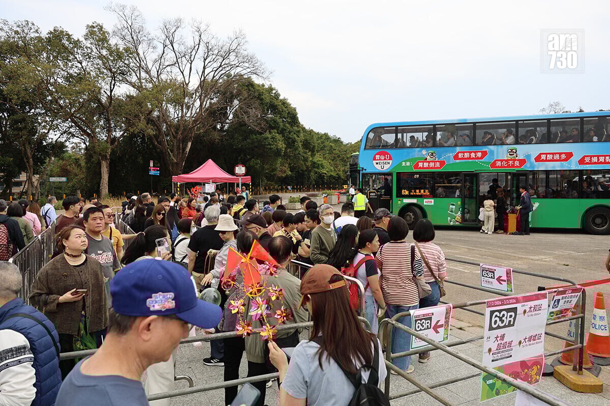 2026年丙午馬年，不少市民在農曆新年假期外出賀年，圖為林村許願樹。(資料圖片／鍾式明攝)