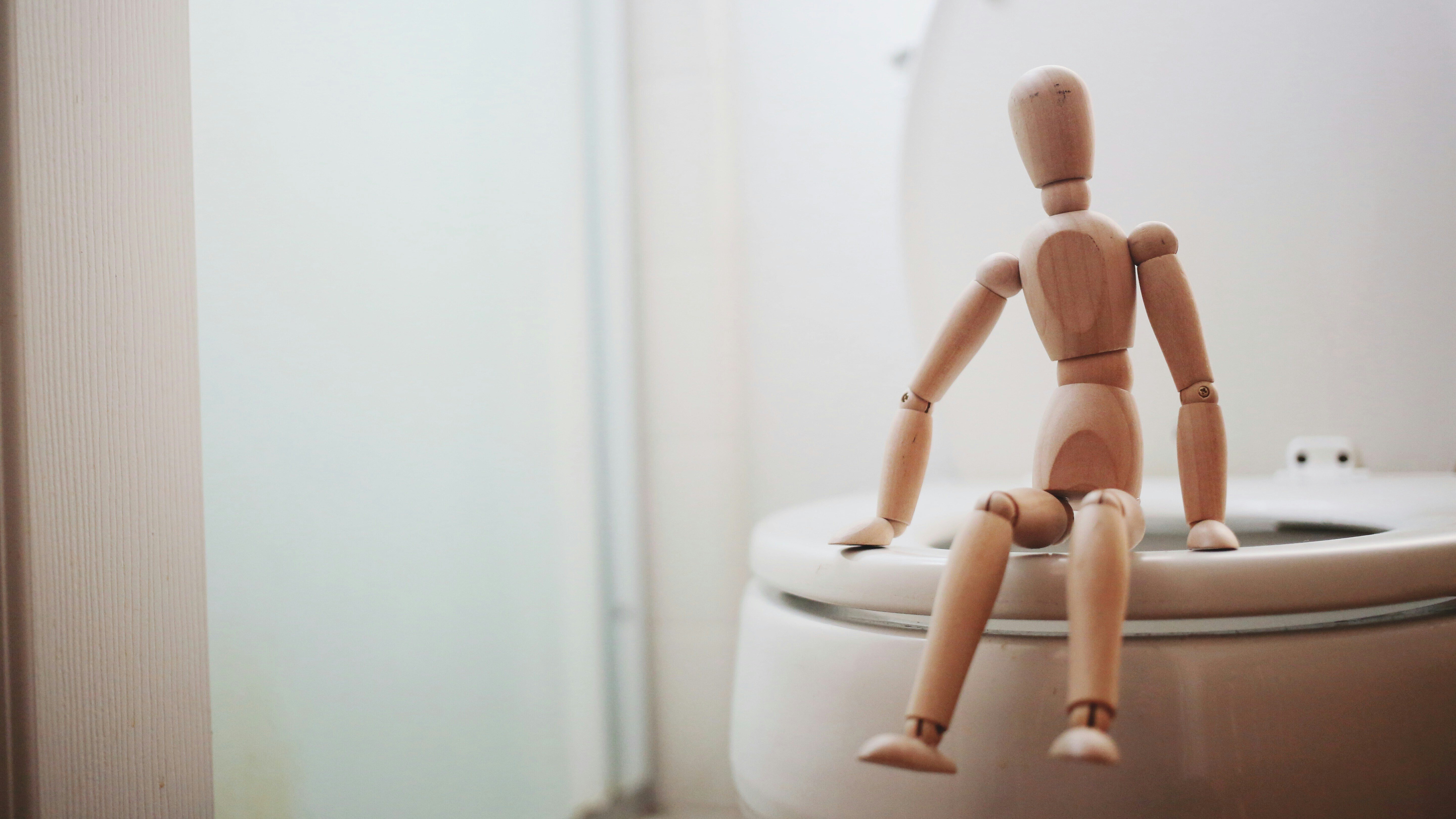 無影櫈去公廁未必好 專家教如廁前兩招避感染