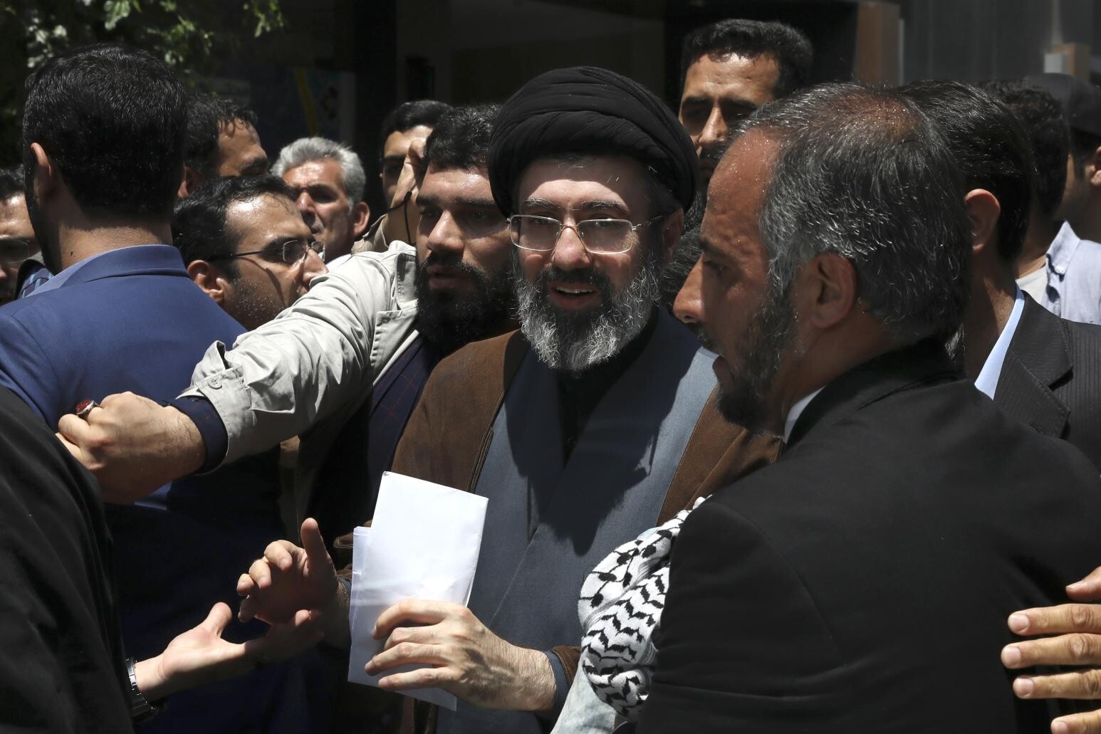 穆傑塔巴·哈米尼(Mojtaba Khamenei)為下一任伊朗最高領袖。(圖/AP)