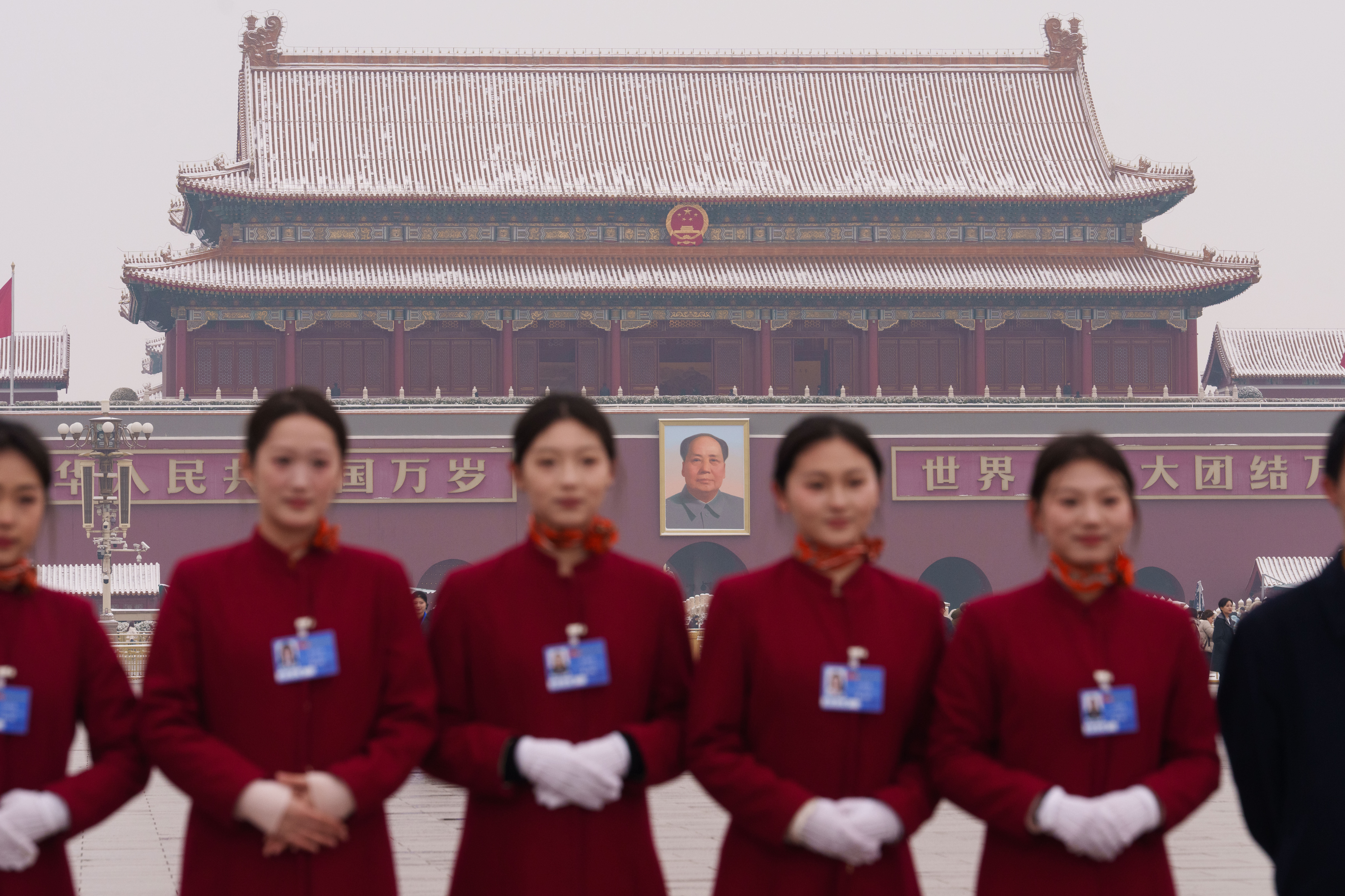 十四屆全國人大四次會議在北京人民大會堂開幕。(美聯社)