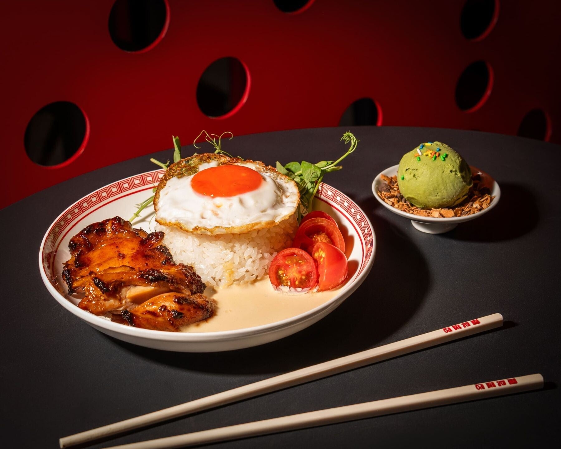 火炙慢煮雞叉燒飯 Seared Slow Cooked Chicken Char Siu Rice