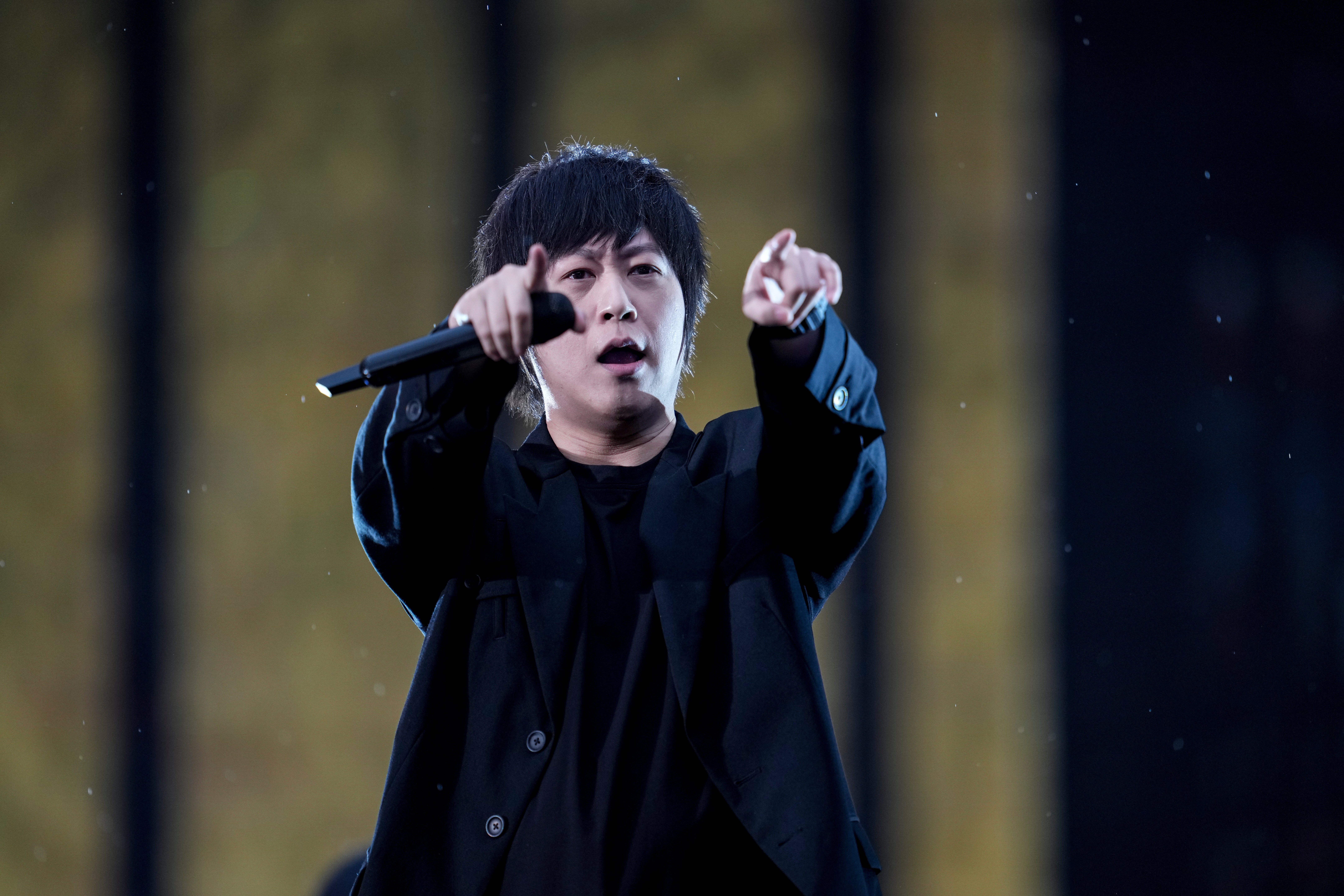 五月天演唱會香港站頭場突被取消 加開29日成團生日場惹熱議 網民:吃相真的太難看
