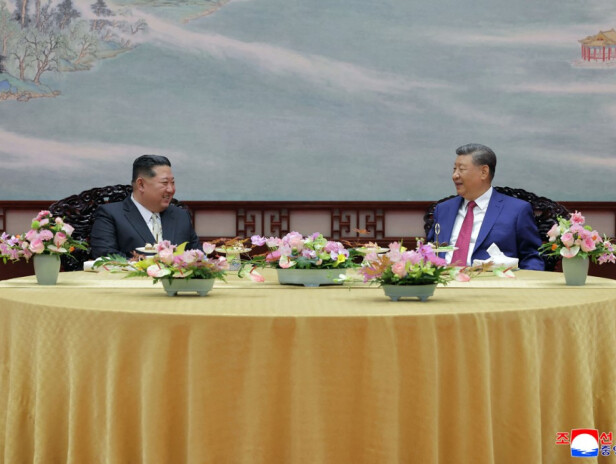 金正恩致電中國國家主席習近平,感謝對方祝賀他再次被推舉為勞動黨總書記。(法新社資料圖片)