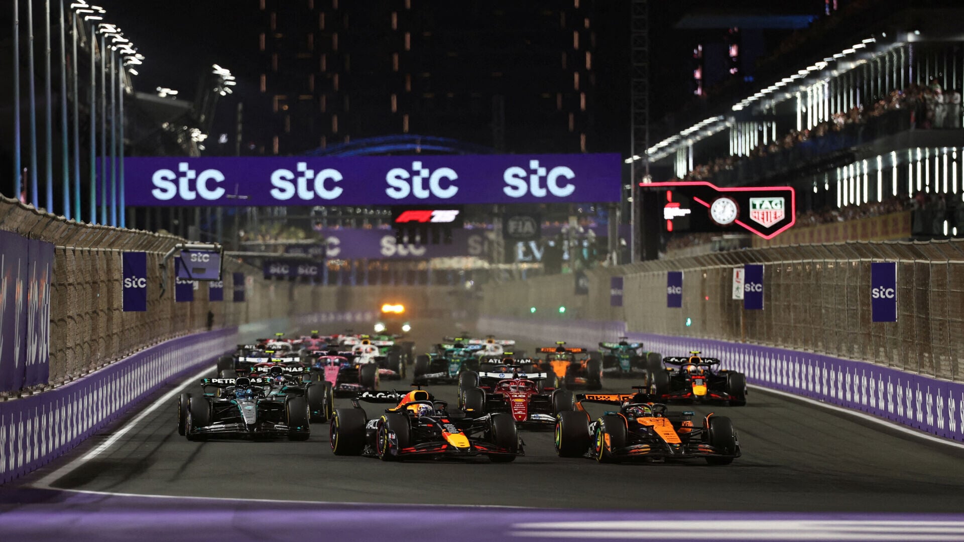 世界一級方程式賽車錦標賽宣布，受中東局勢影響，取消原定下月在巴林和沙特阿拉伯(圖)舉行的大獎賽。（路透社資料圖片）