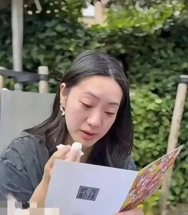 多方協助下,洪楊麗返回南昌市,見到親生父母