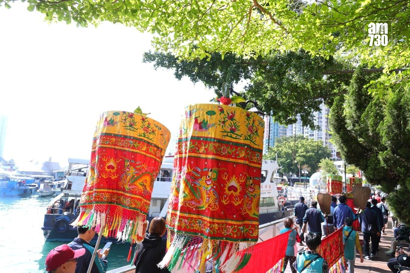 鴨脷洲洪聖文化節開鑼 接神巡遊海上賀誕 (林俊源攝)