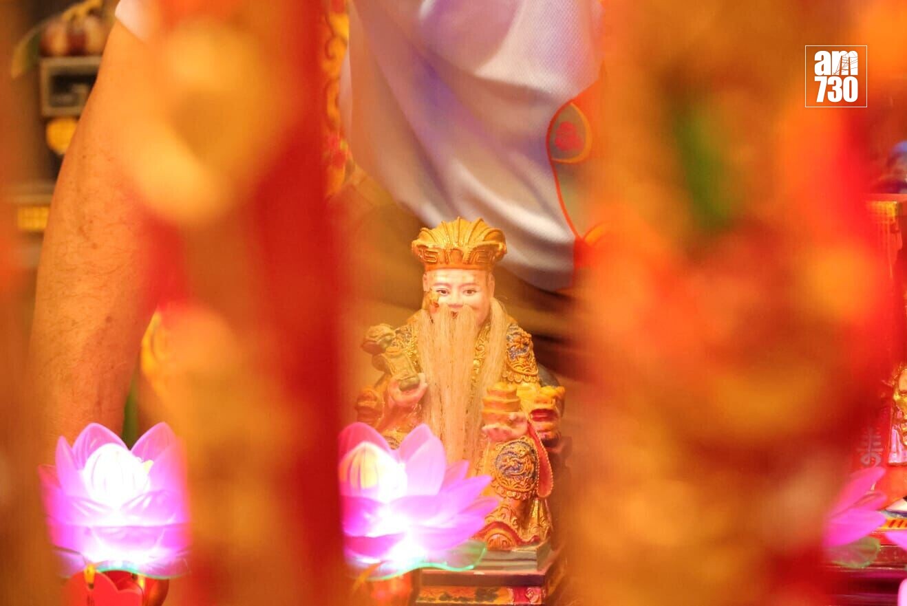 鴨脷洲洪聖文化節開鑼 接神巡遊海上賀誕 (林俊源攝)