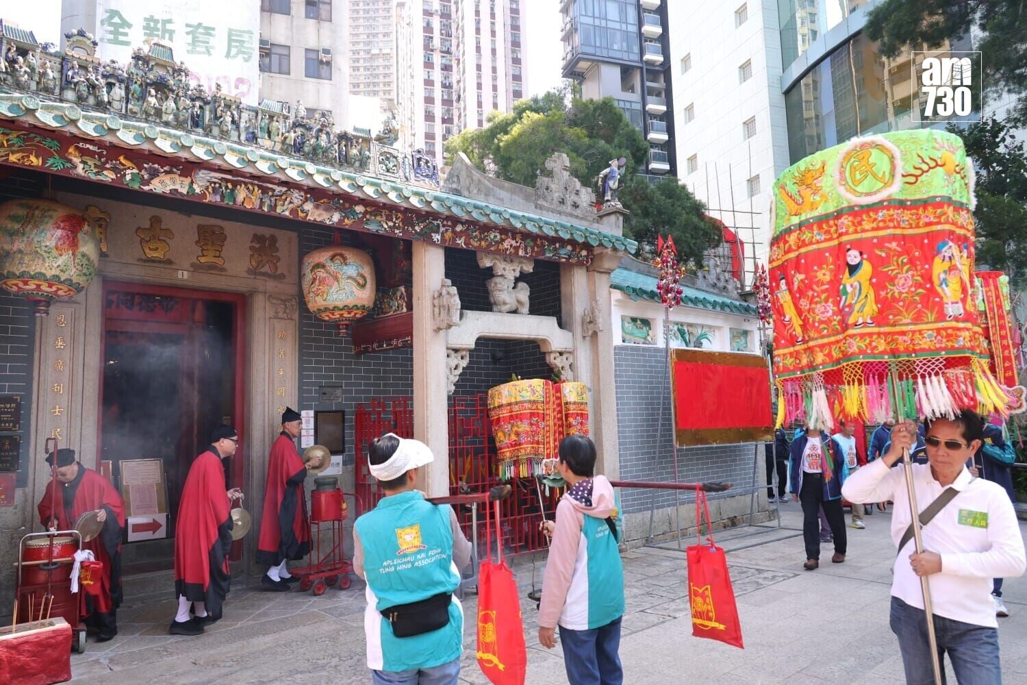 鴨脷洲洪聖文化節開鑼 接神巡遊海上賀誕 (林俊源攝)