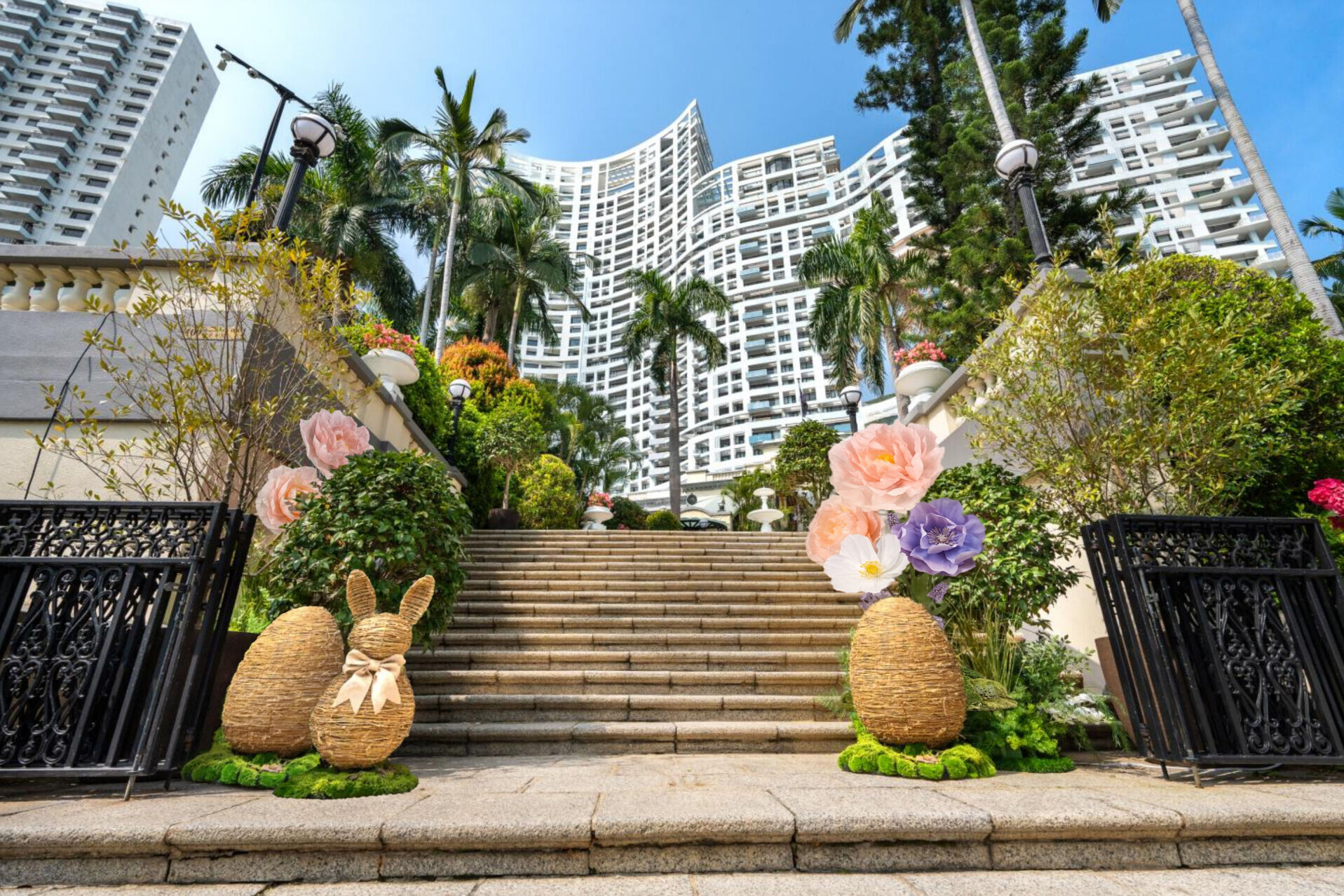 The Repulse Bay Easter in Artful Bloom Main Entrance