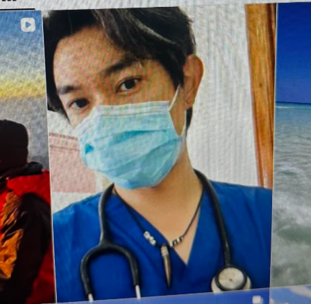 一名疑屬仁濟醫院急症室的醫生,在社交平台Instagram限時動態發布一張在急症室為病人電擊搶救的相片。據知該IG用戶為仁濟醫院急症室醫生蘇浚祈(Jensen),2020年曾參加ViuTV選秀真人騷《全民造星III》。(網上圖片)