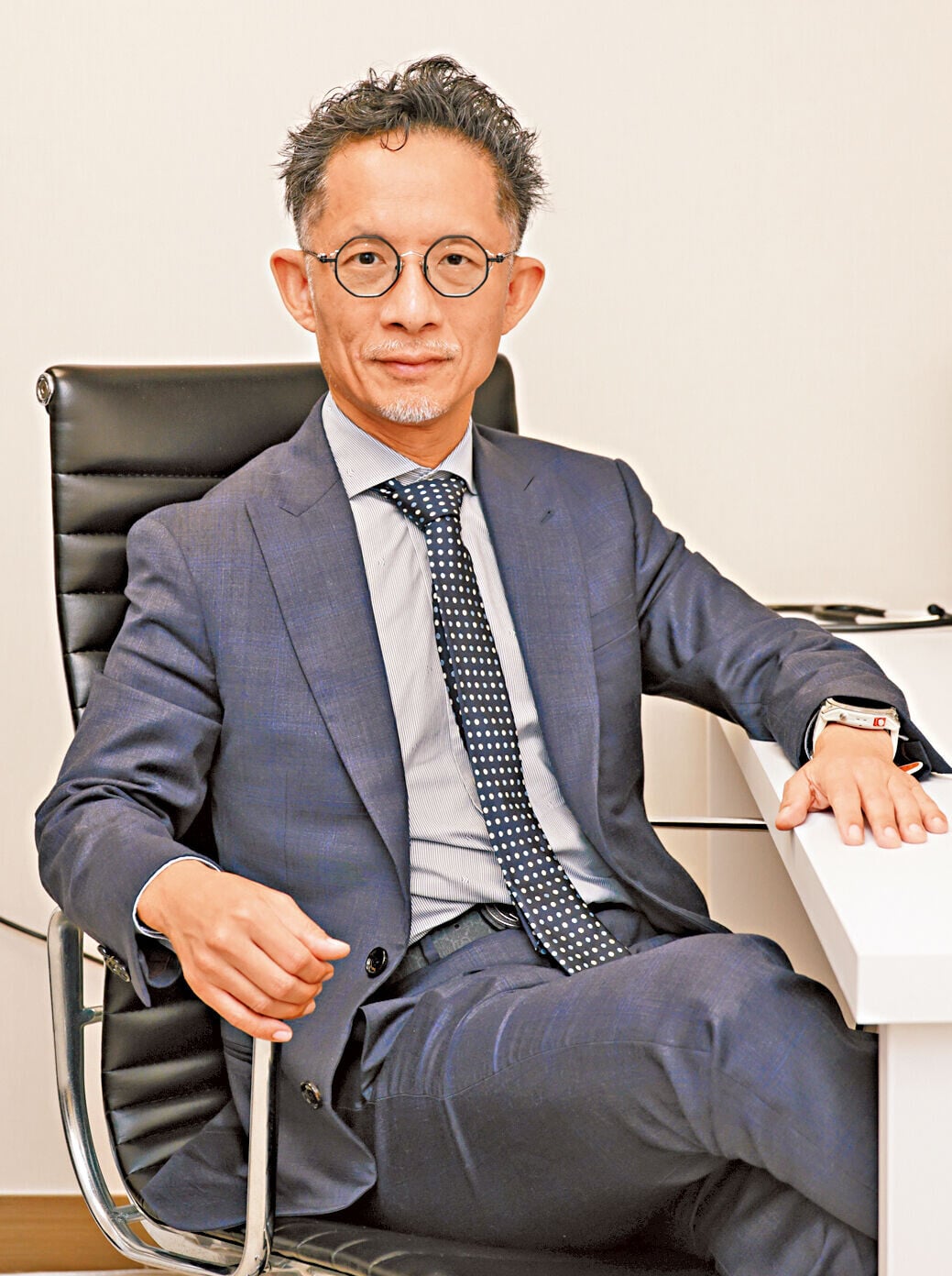 謝德新指帶狀疱疹病毒活躍時,可能直接傷害血管,引發血管壁的炎症,並導致結構破壞,埋下心血管問題的隱患。