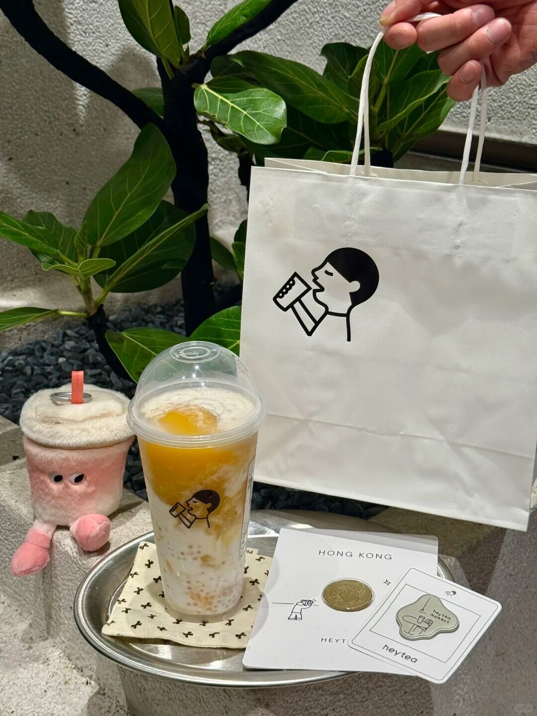 香港人都收到通知了吗??喜茶买一送一!! 8 橙子很辣🍊 来自小红书网页版