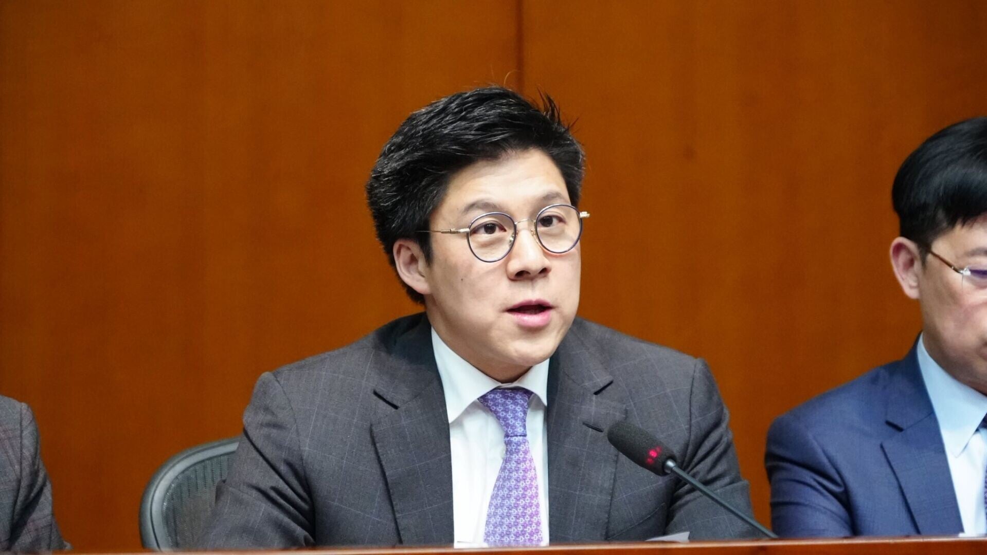 立法會議員霍啟剛(霍啟剛fb)