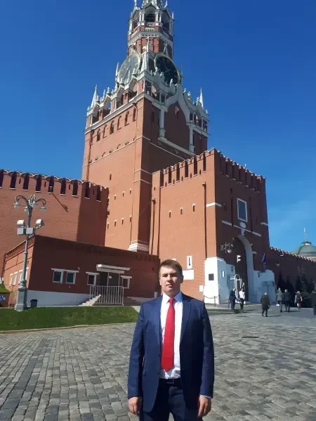 Ilya Remeslo被送入聖彼得堡第三精神病院