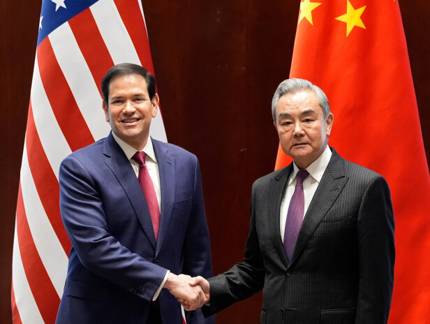 王毅出席慕尼黑安全會議期間與魯比奧會面。(路透社)