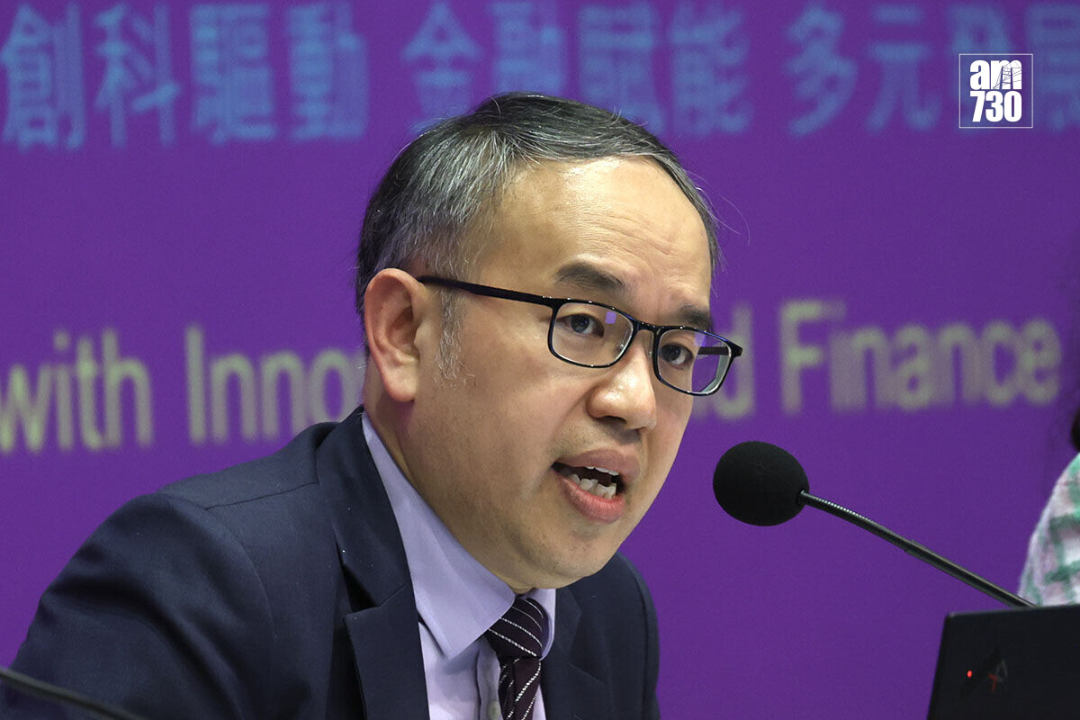 許正宇表示,定義「中產」及制訂針對政策措施,未必是最合適和有效的做法。(資料圖片/周令知攝)