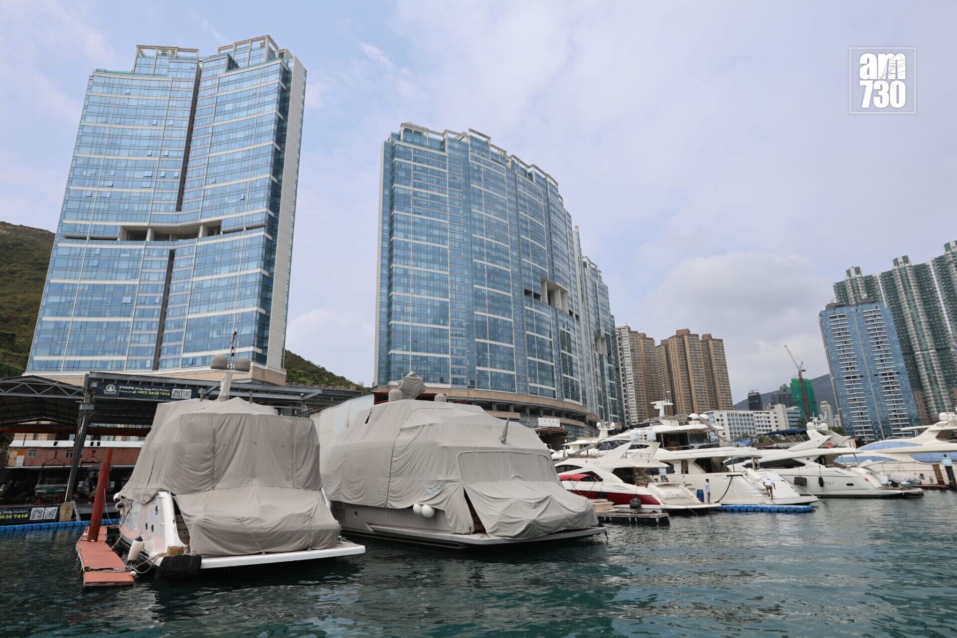 香港仔避風塘擬興建200個遊艇泊位,業界期望提供更大型泊位。(鍾式明攝)