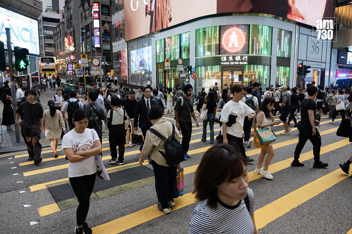調查顯示,近三成打工仔因就業市場出現結構轉變,對現有職位缺乏安全感。(資料圖片/周令知攝)