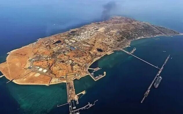 伊朗哈爾克島