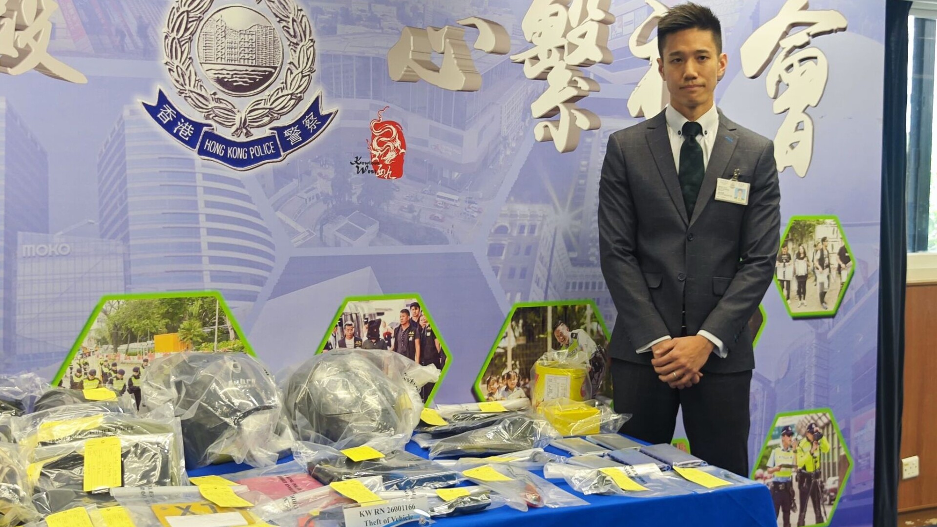 西九龍總區重案組1A隊主管傅皓成高級督察表示，鎖定一個活躍於西九龍偷電單車團伙拘捕4男1女，涉及西九龍與荃灣區共14宗偷電單車案件