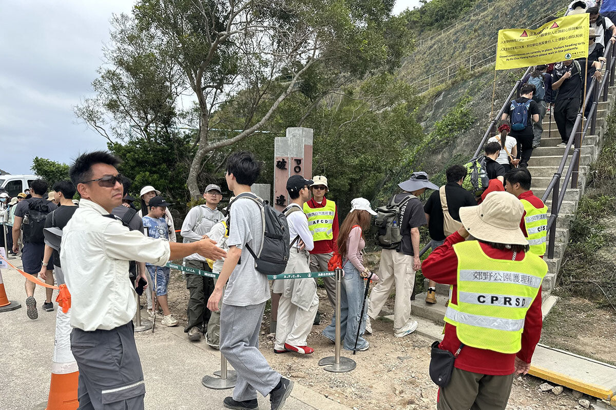 漁護署曾在萬宜地質步道—破邊洲段實施人流管制措施。(漁護署FB)