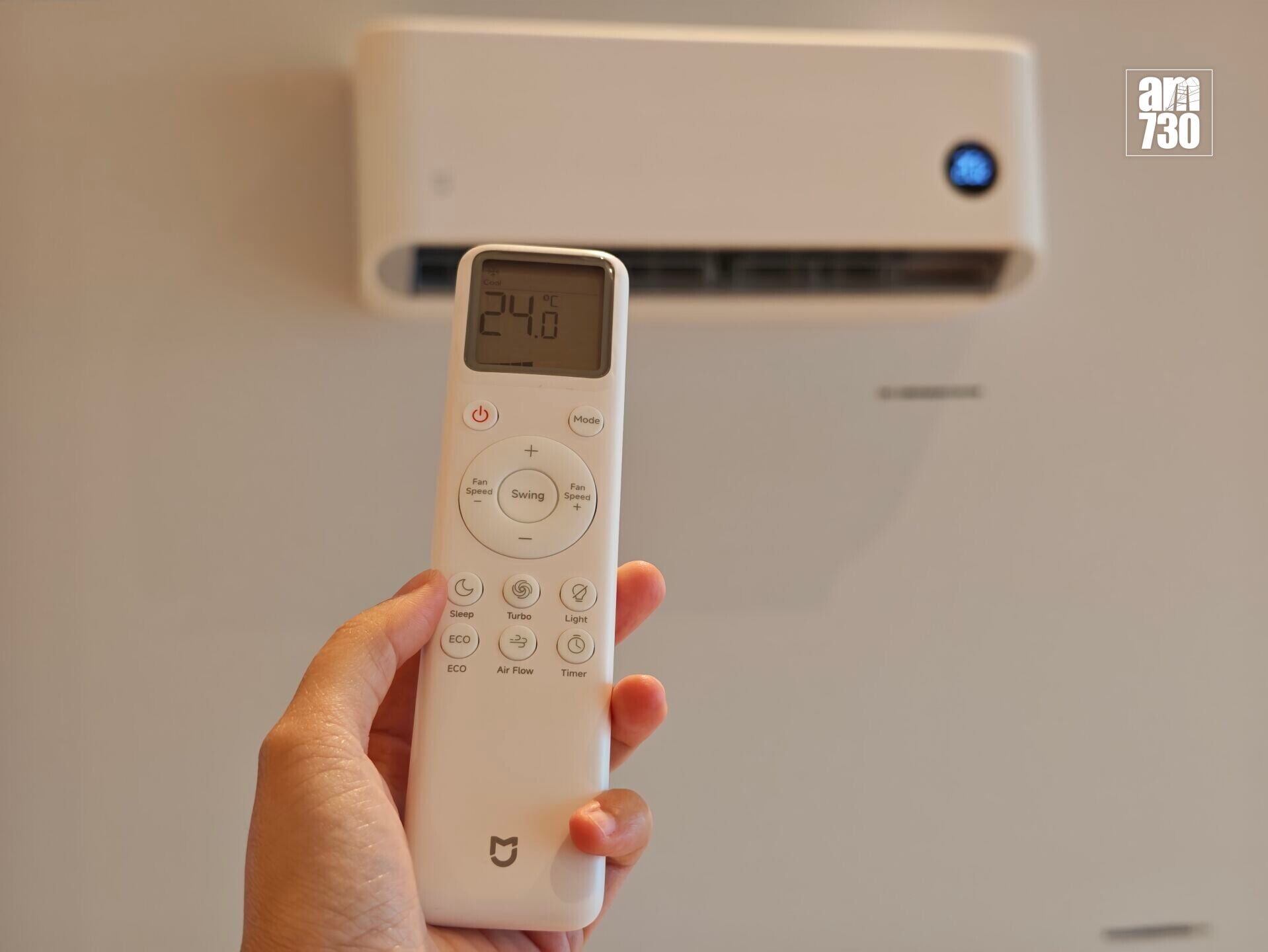 小米冷氣機提供遙控控制。