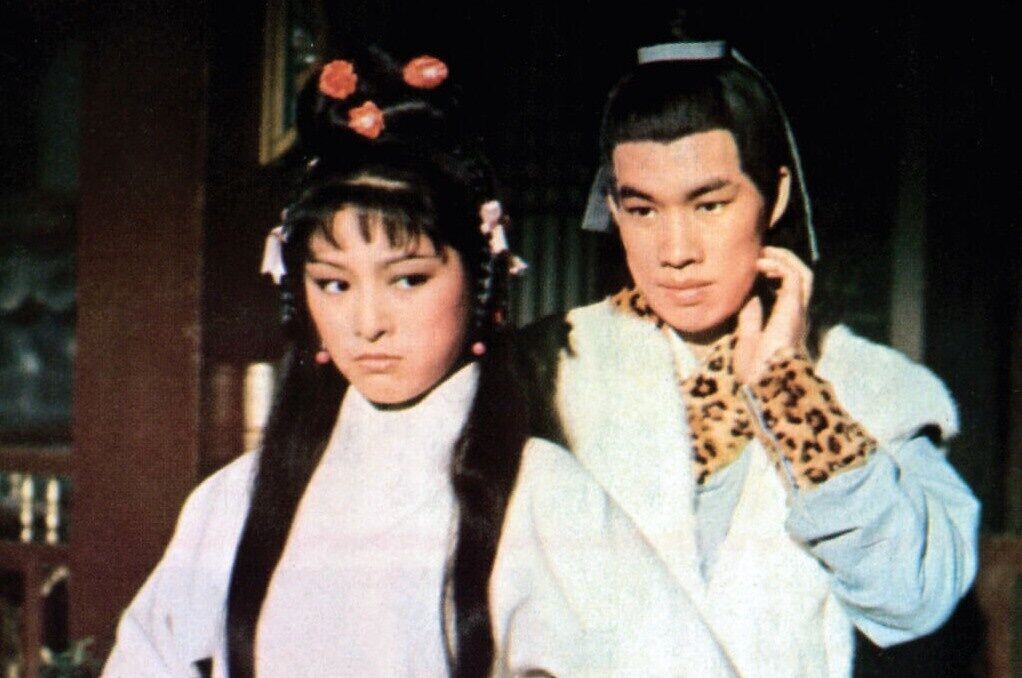 1976年佳藝電視製作的經典武俠劇《射鵰英雄傳》