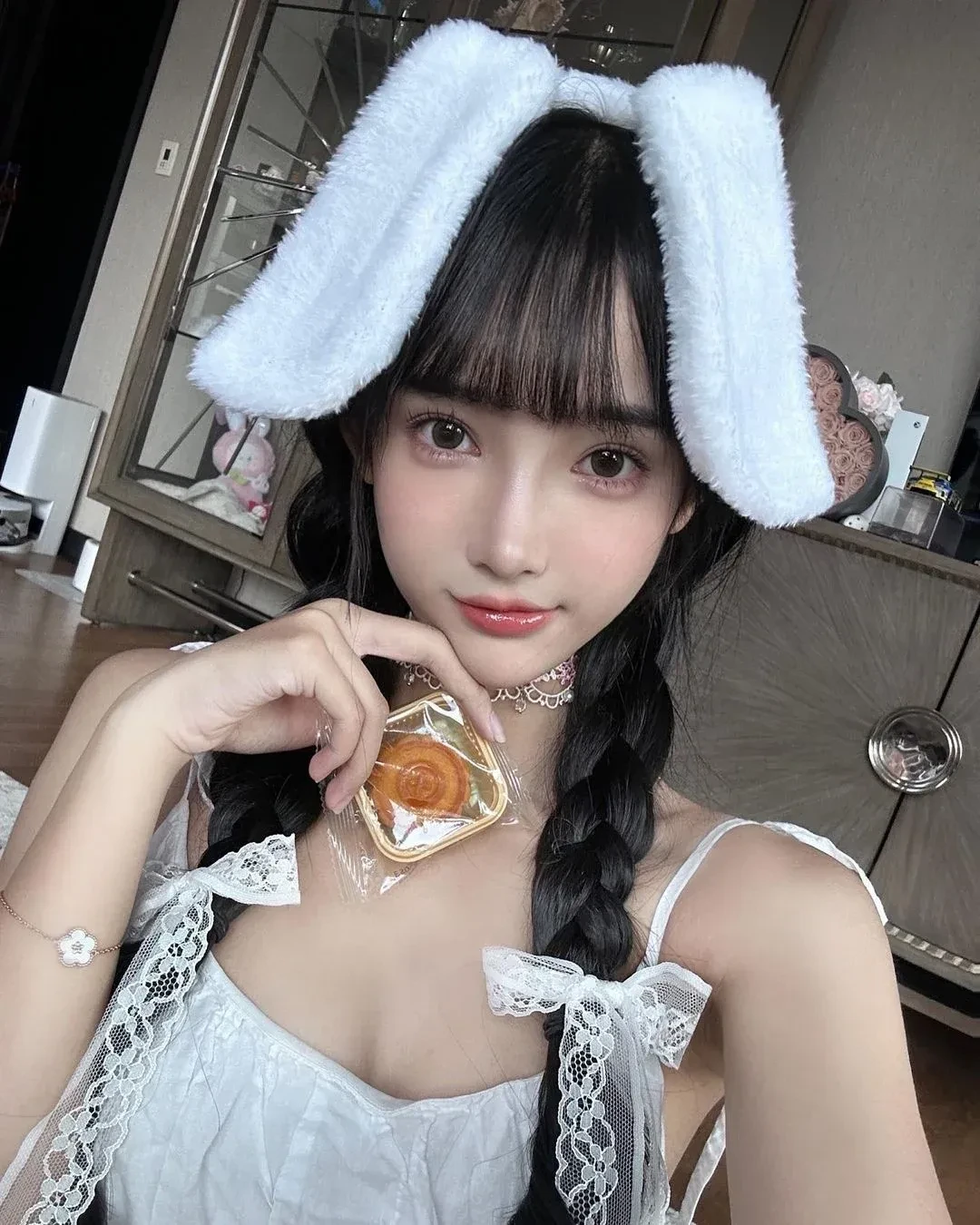 林俊傑(JJ)女友Annalisa(七七)