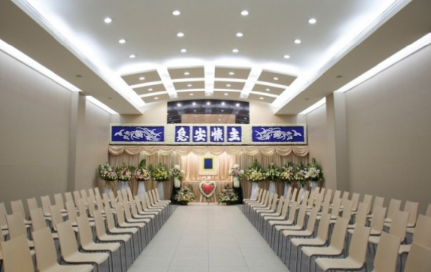 九龍殯儀館設十六間大小禮堂(官網圖片)