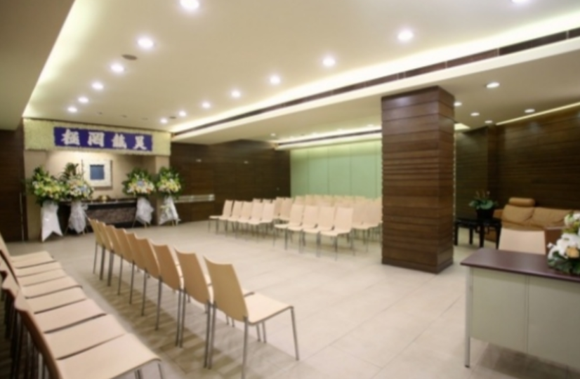 九龍殯儀館設十六間大小禮堂(官網圖片)