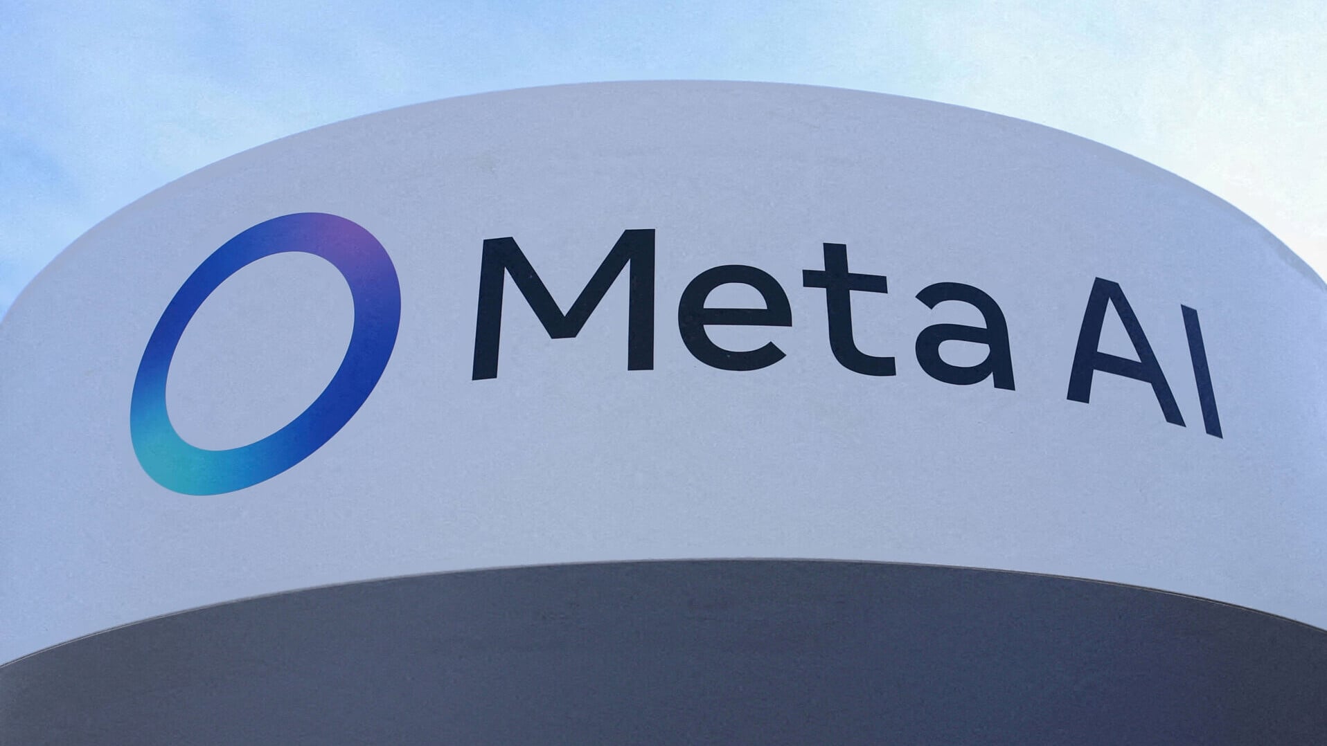 據彭博報道，亞洲員工率先收到Meta的裁員通知。(資料圖片/路透社)