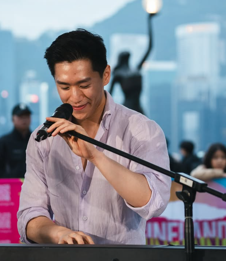 有人對「型男醫生」進行起底,發現他名叫張海傑(Ryan),為一名本港醫生,亦是健身運動員及唱作歌手。(ryanhkcheung@IG)