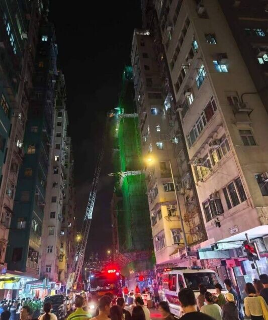 消防指,涉事單位面積約6米乘8米,為分間單位,內部分間成9個單位,起火位置為最入面一個單位。(FB/ Zero Cheng)