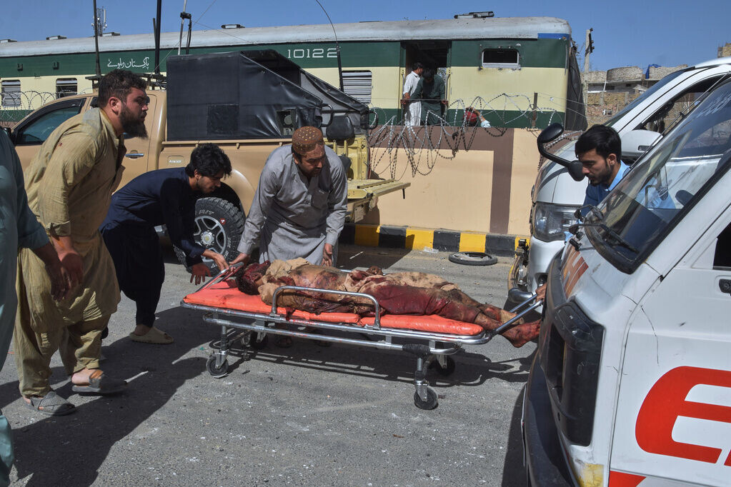 巴基斯坦西南部俾路支省(Balochistan)首府奎達(Quetta),在5月24日發生自殺式炸彈襲擊(AP)