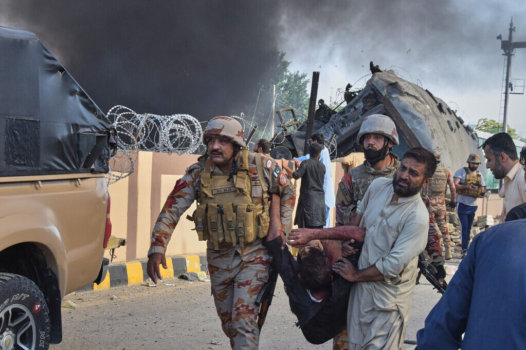 巴基斯坦西南部俾路支省(Balochistan)首府奎達(Quetta),在5月24日發生自殺式炸彈襲擊(AP)
