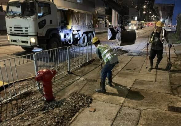 荃灣楊屋道爆水管