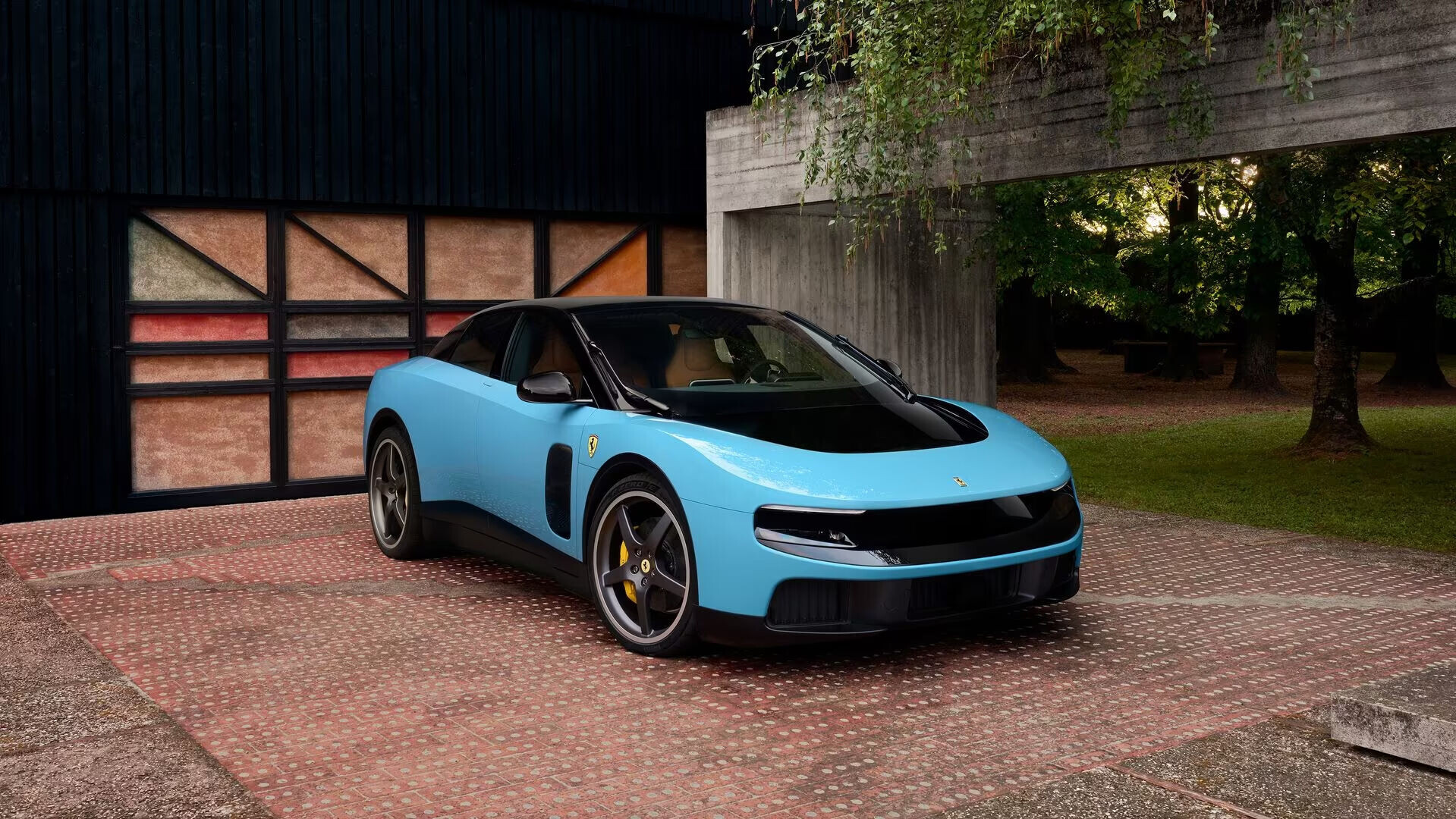 Ferrari Luce電動跑車為品牌史上第一款四門五座車型。