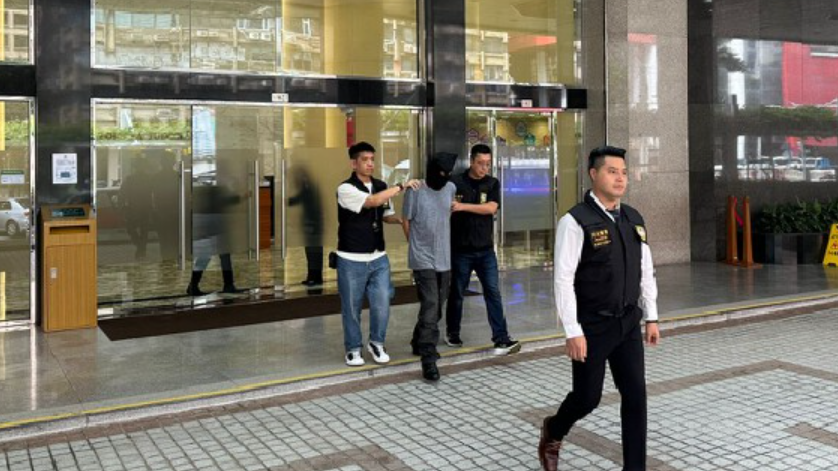 澳門司警拘捕一名64歲香港男子，涉嫌在路氹一間酒店強姦同行的一名香港女友人。(澳廣視圖片)