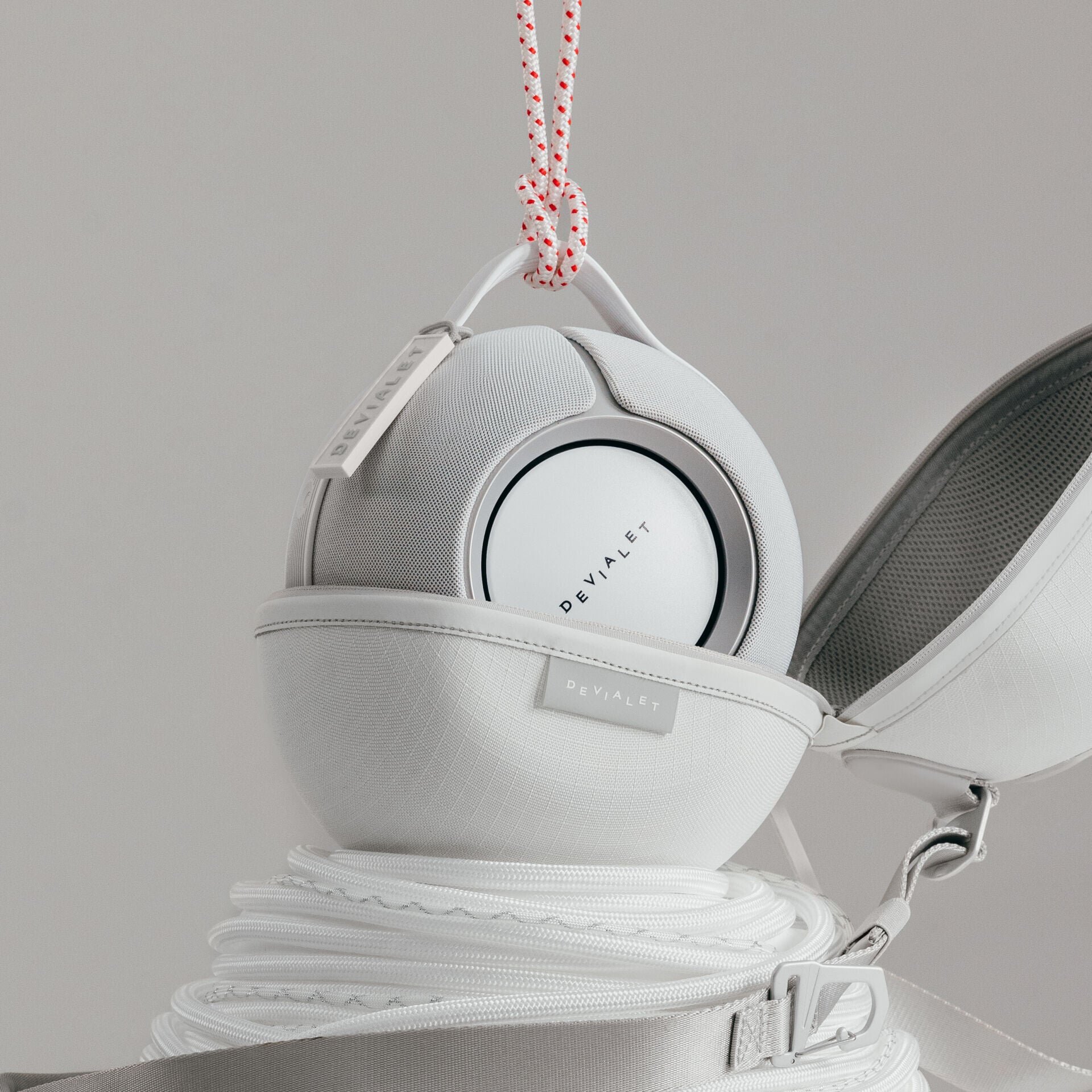 2026父親節禮物合集: Devialet | 便攜式揚聲器