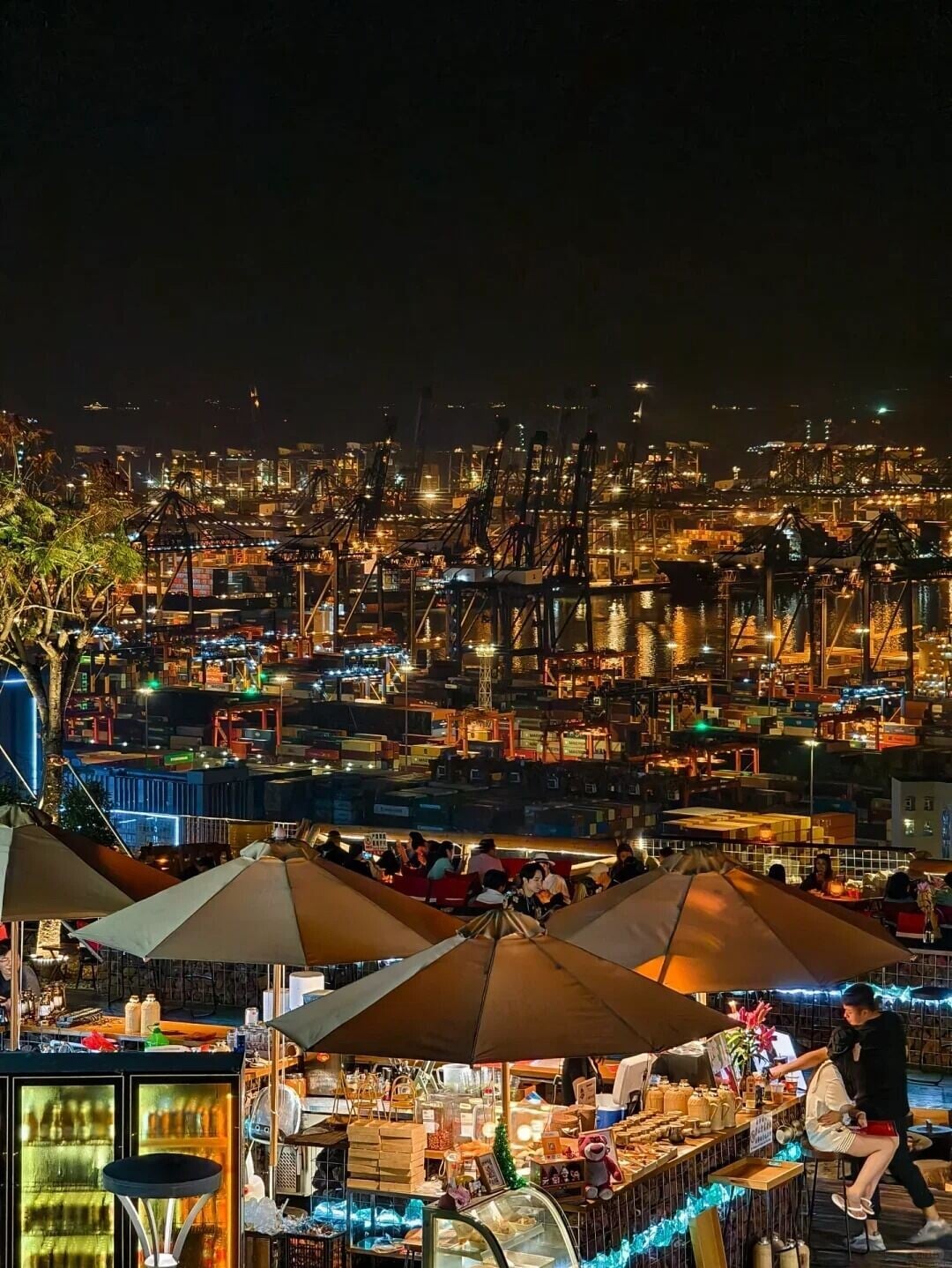 在深圳看夜景,这个地方比 CBD 更出片! 1 盐海文旅 来自小红书网页版
