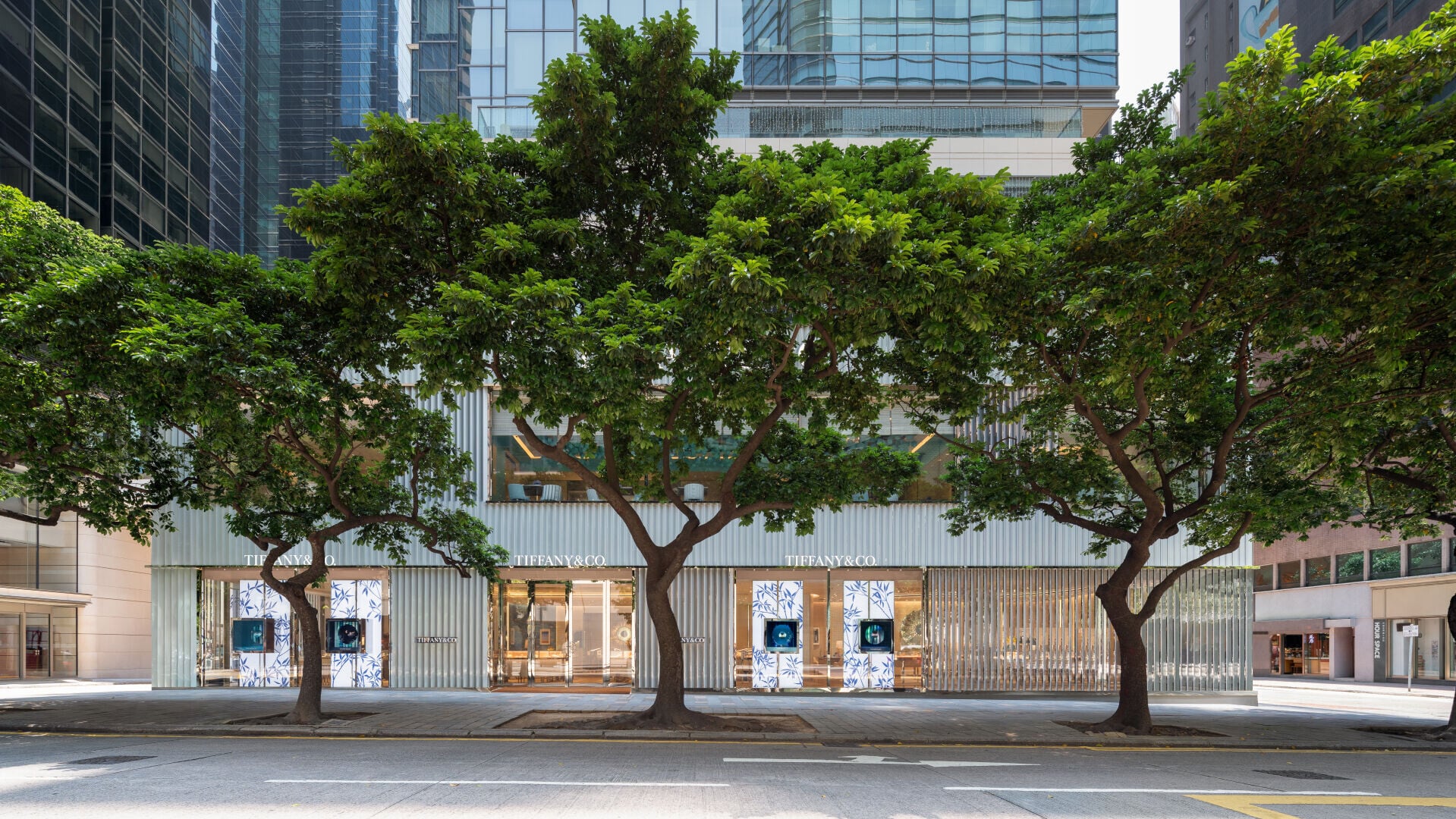 HK LEE GARDENS, HONG KONG (PH 2) FACADE 01