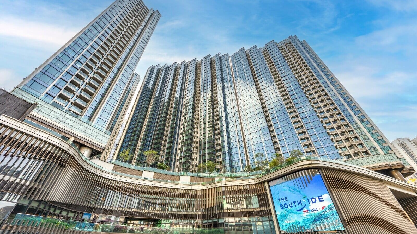 BLUE COAST標售2伙 單日套現逾6055萬｜黃竹坑新盤