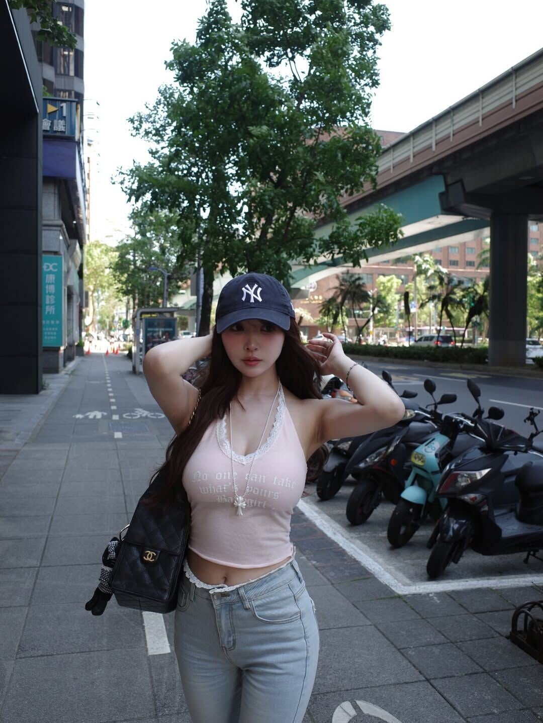 三上悠亞稱台北天氣炎熱