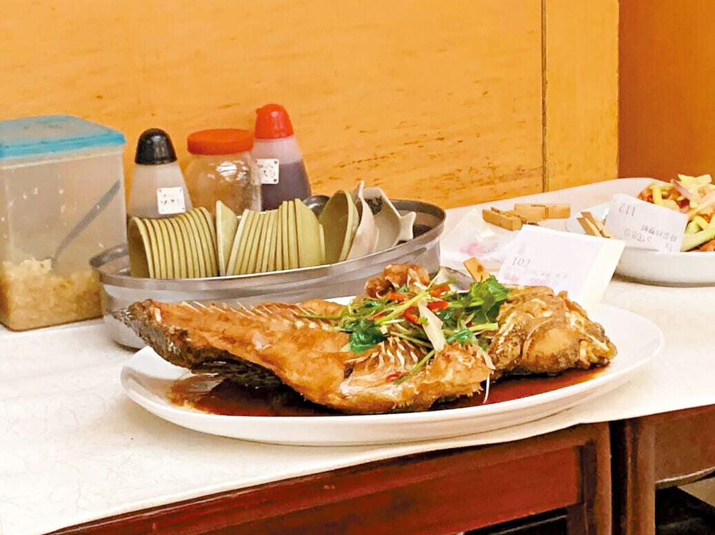 油浸筍殼魚