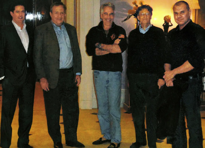 蓋茨強調自己與已故淫媒大亨愛潑斯坦(Jeffrey Epstein)接觸時「沒有做任何違法的事情」。(互聯網)