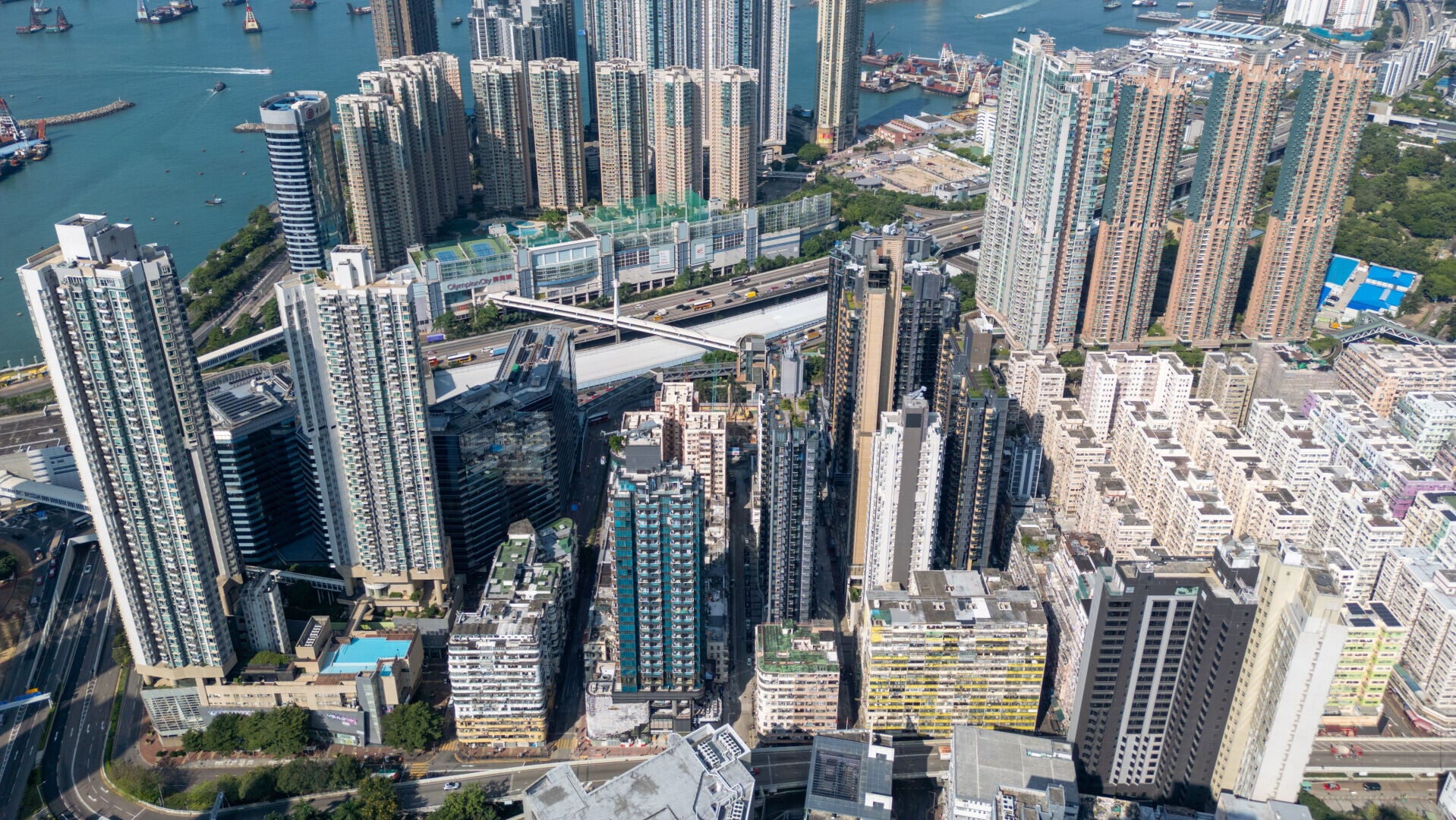 萊坊：首四個月一手樓成交錄8146宗 年初至今升47.8%｜樓市數據