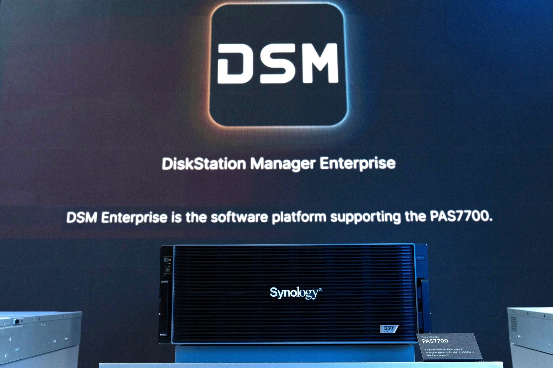 Synology全新DiskStation Manager變成本地端AI智能資料平台。