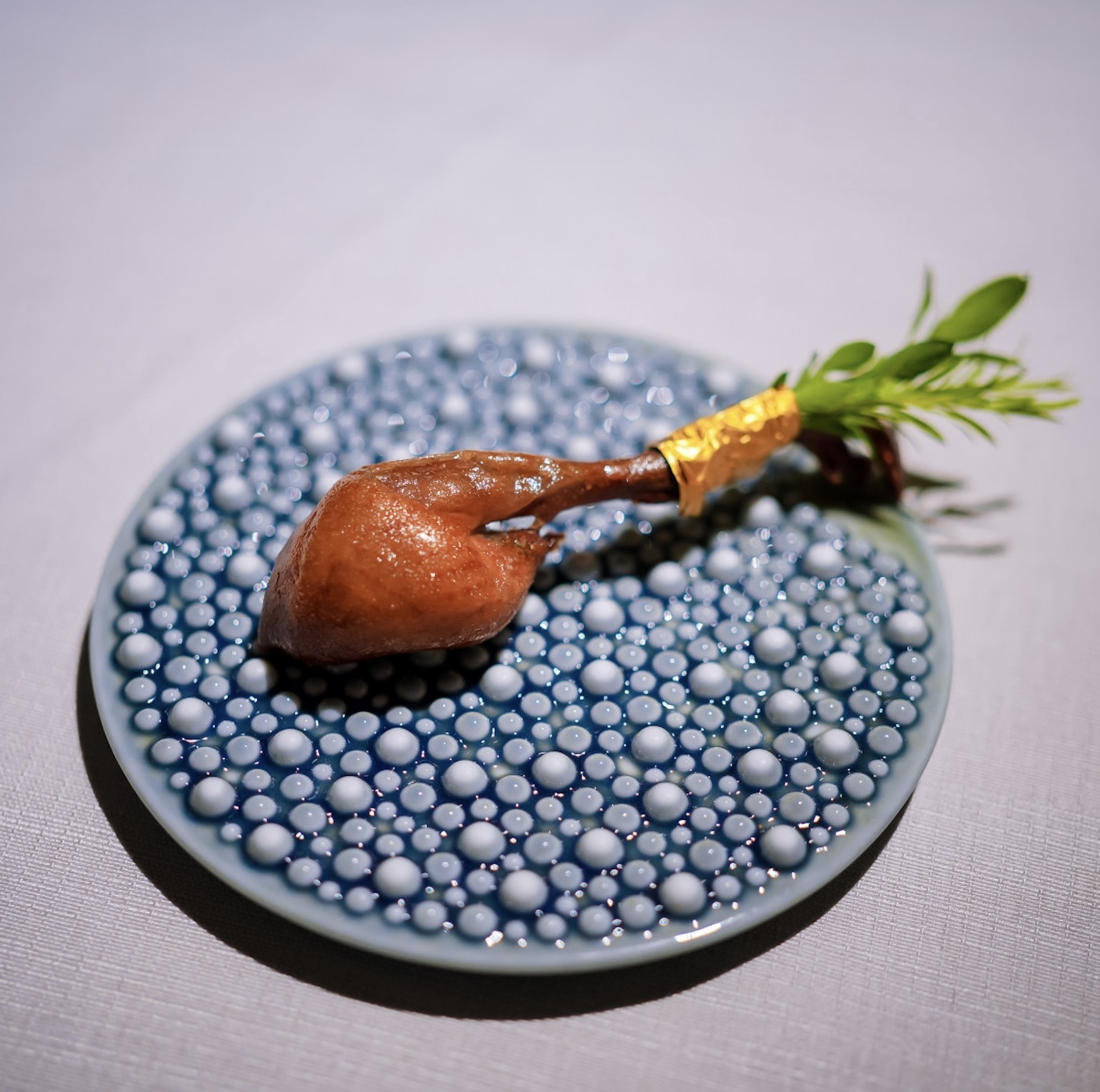 椒醬海中寶鴿腿 張一峰師傅 Pigeon leg with spicy sauce and assorted seafood – Chef Cheung Yat Fung 02