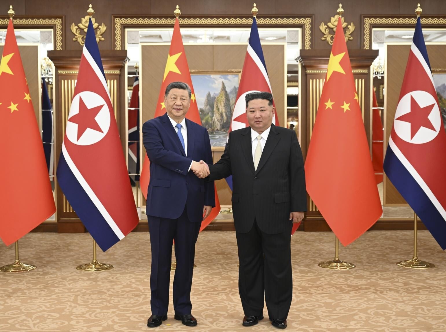 大陸國家主席習近平8日在平壤與北韓領導人金正恩會談。(資料照/新華社)