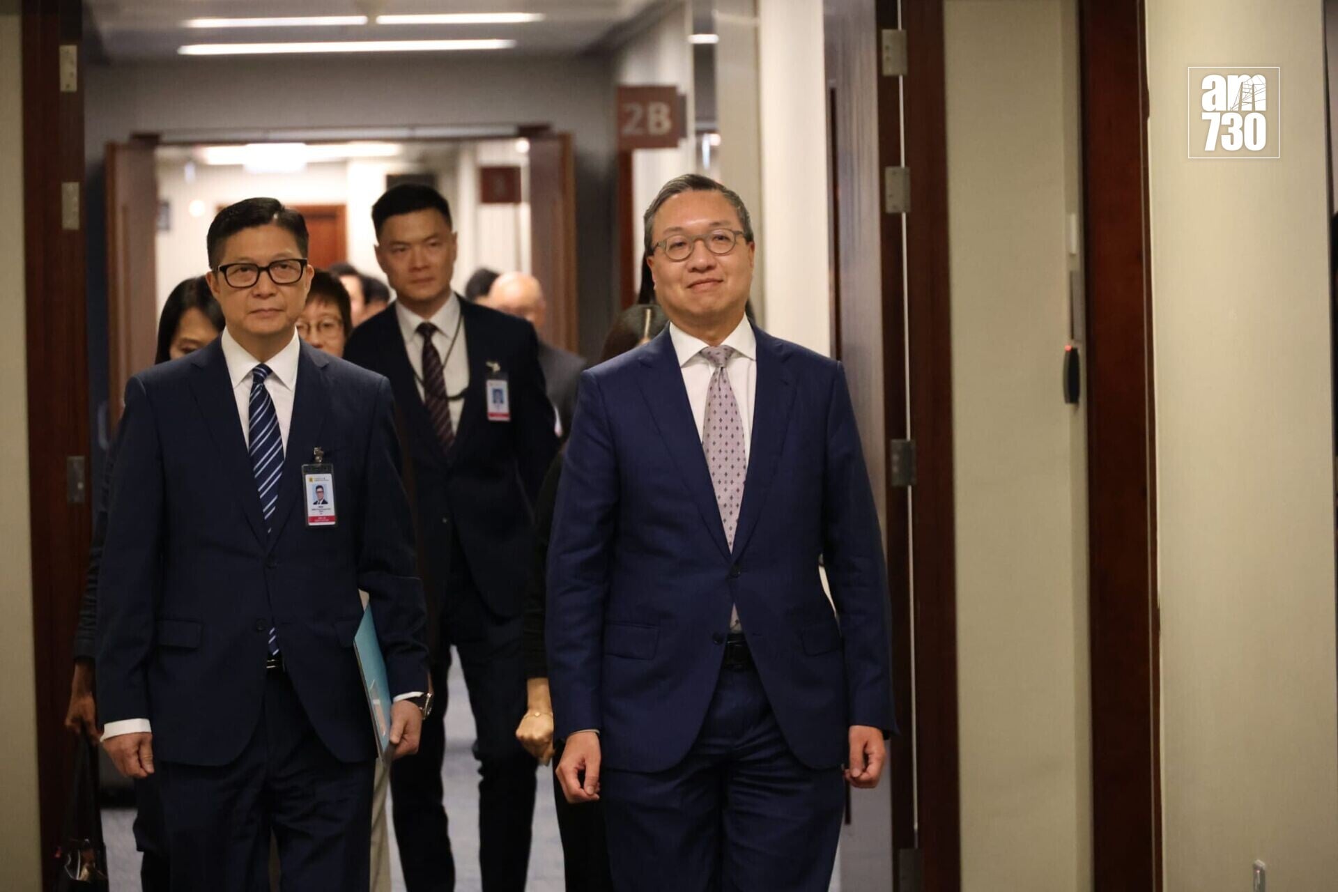 林定國及鄧炳強出席立法會《維護國家安全(程序事宜)規例》小組委員會會議(鍾式明攝)